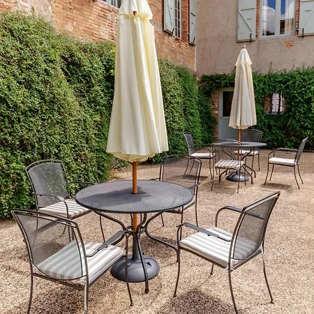 Maison Augustine - 300m2- *