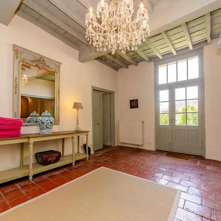 Hébergement de vacances Maison Augustine - 300m2- *