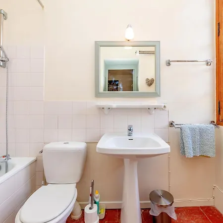 Maison Augustine - 300m2- *